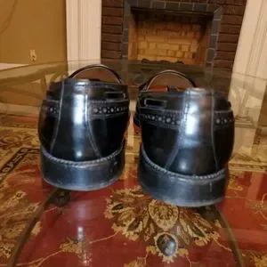 Allen Edmonds Manchester Size 11 1/2 A retails for $360.00 Asking $70.00 Allen Edmonds | Shoes | Allen Edmonds Manchester Size 1 12 A  main image 3